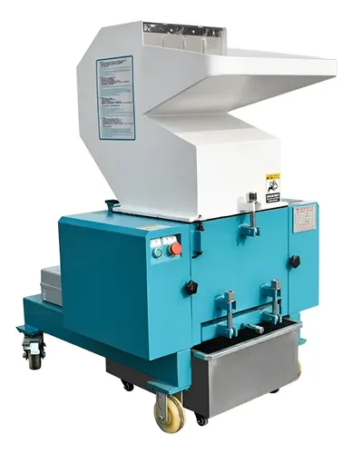 Moinho Triturador para Plásticos 510x320 mm 15 cv até 400 kg/h